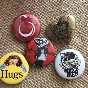 BUNDLE O’ PINS ❣️